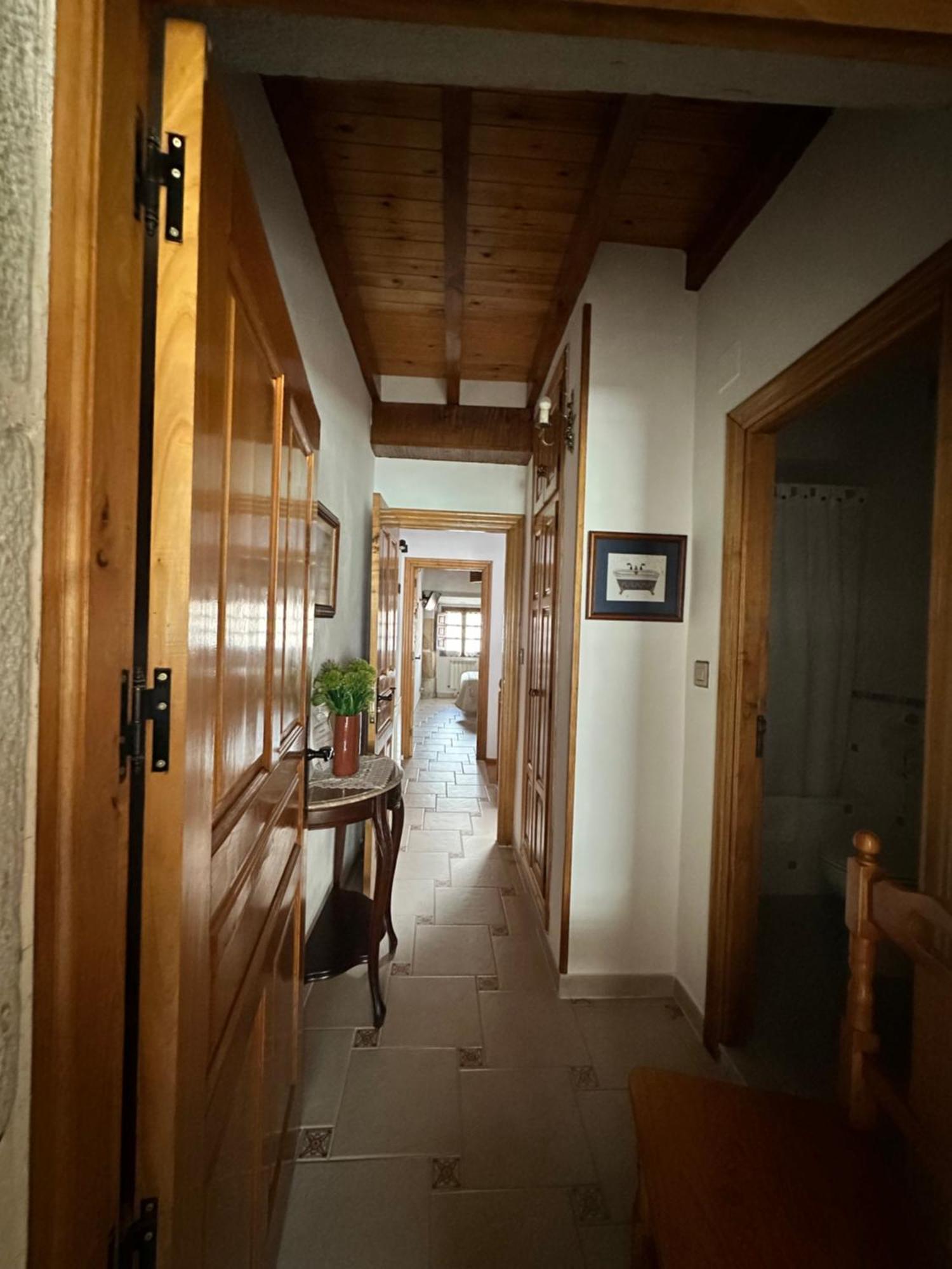 Casa Rural El Torrejon Arenas De Cabrales Exterior photo